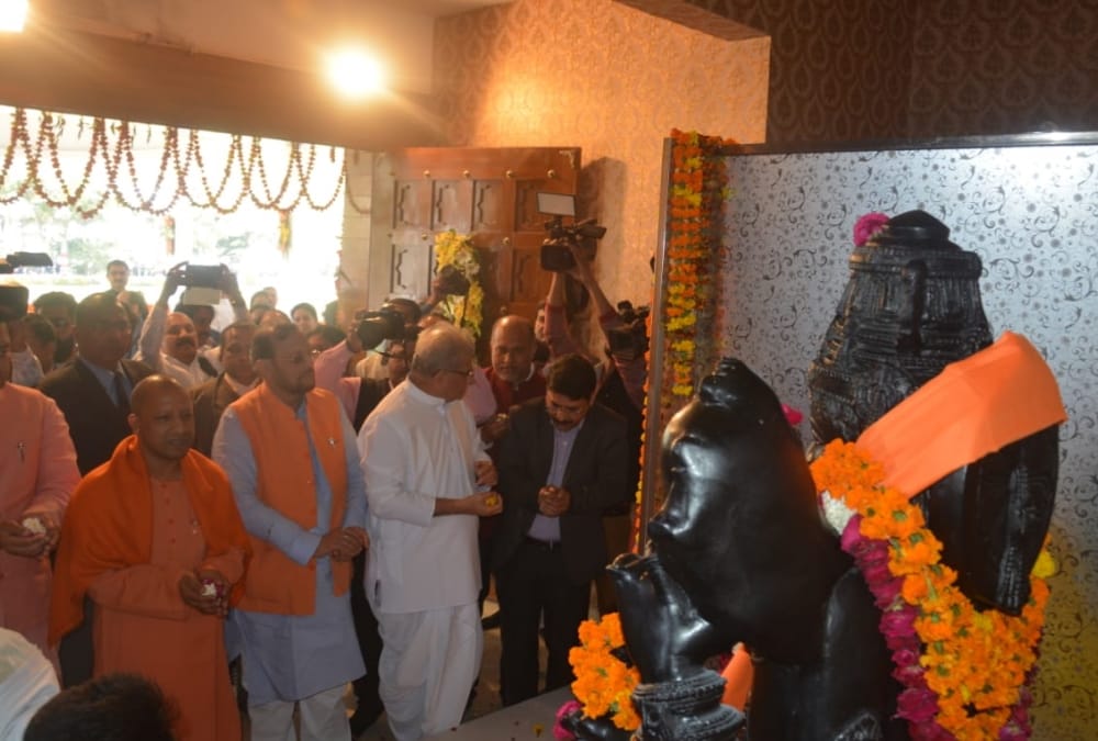 Chief Minister Yogi Adityanath inaugrated maa shardalaya temple in KGMU.
