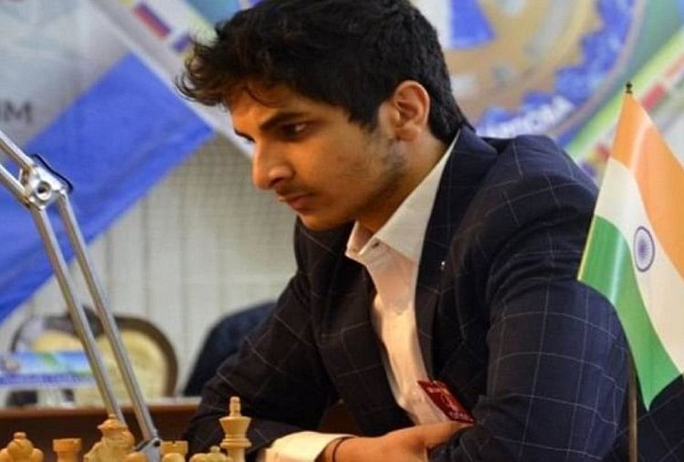 Magnus Carlsen vs Vidit Gujrathi, Magnus Carlsen passou mal e ofereceu  empate para Vidit Gujrathi no lance 5! Tata Steel Chess Índia 2019 Vídeo:  Chess Base Índia, By Xadrez é arte