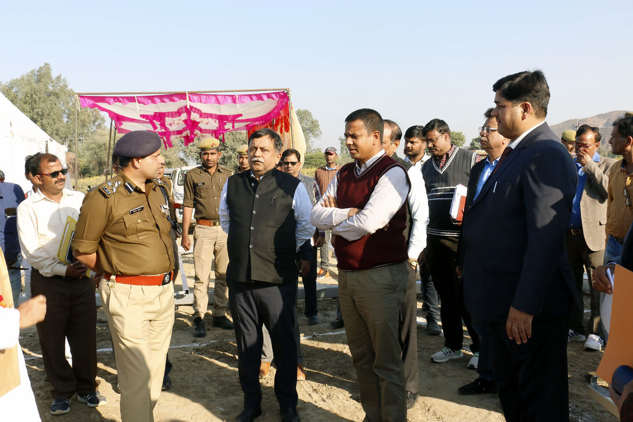 Inspection of the Bundelkhand Express site