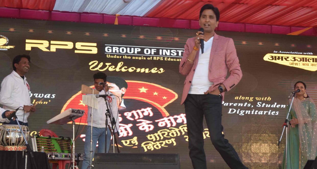 Kumar Vishvas in Mahendergarh