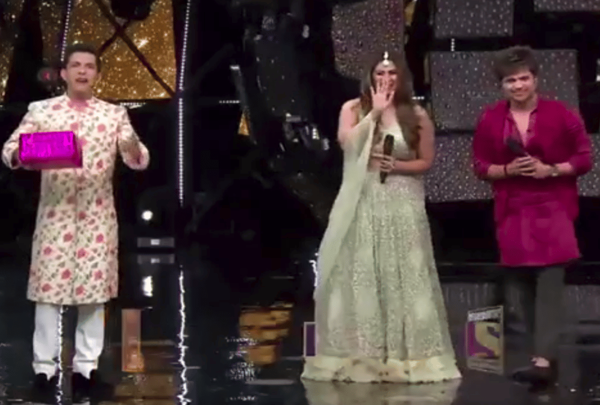 neha kakkar and aditya narayan wedding on indian idol 11 here video