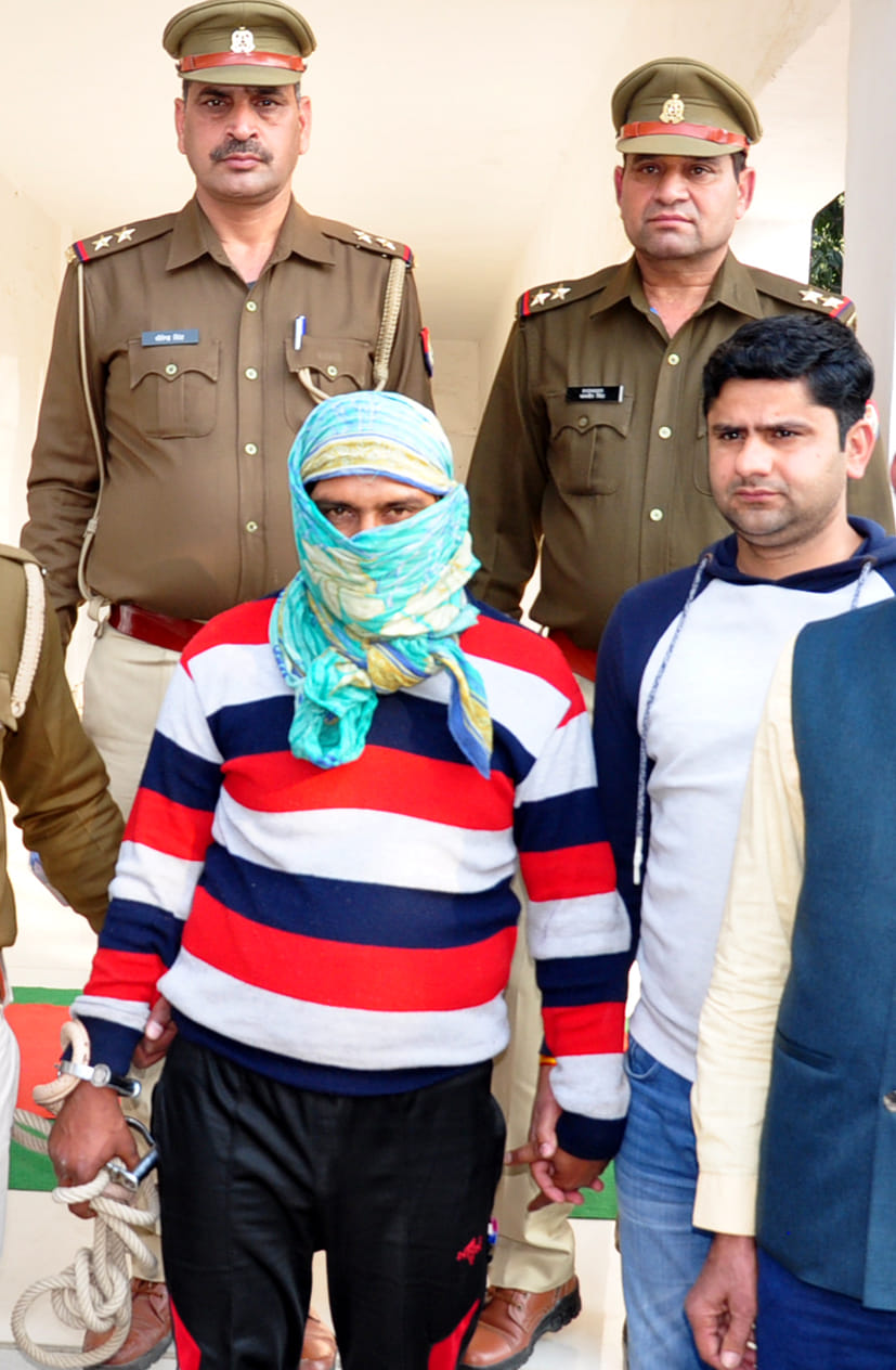 Robber caught robbing a gas agency manager