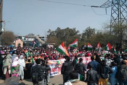 शाहीन बाग के प्रदर्शनकारियों का मार्च