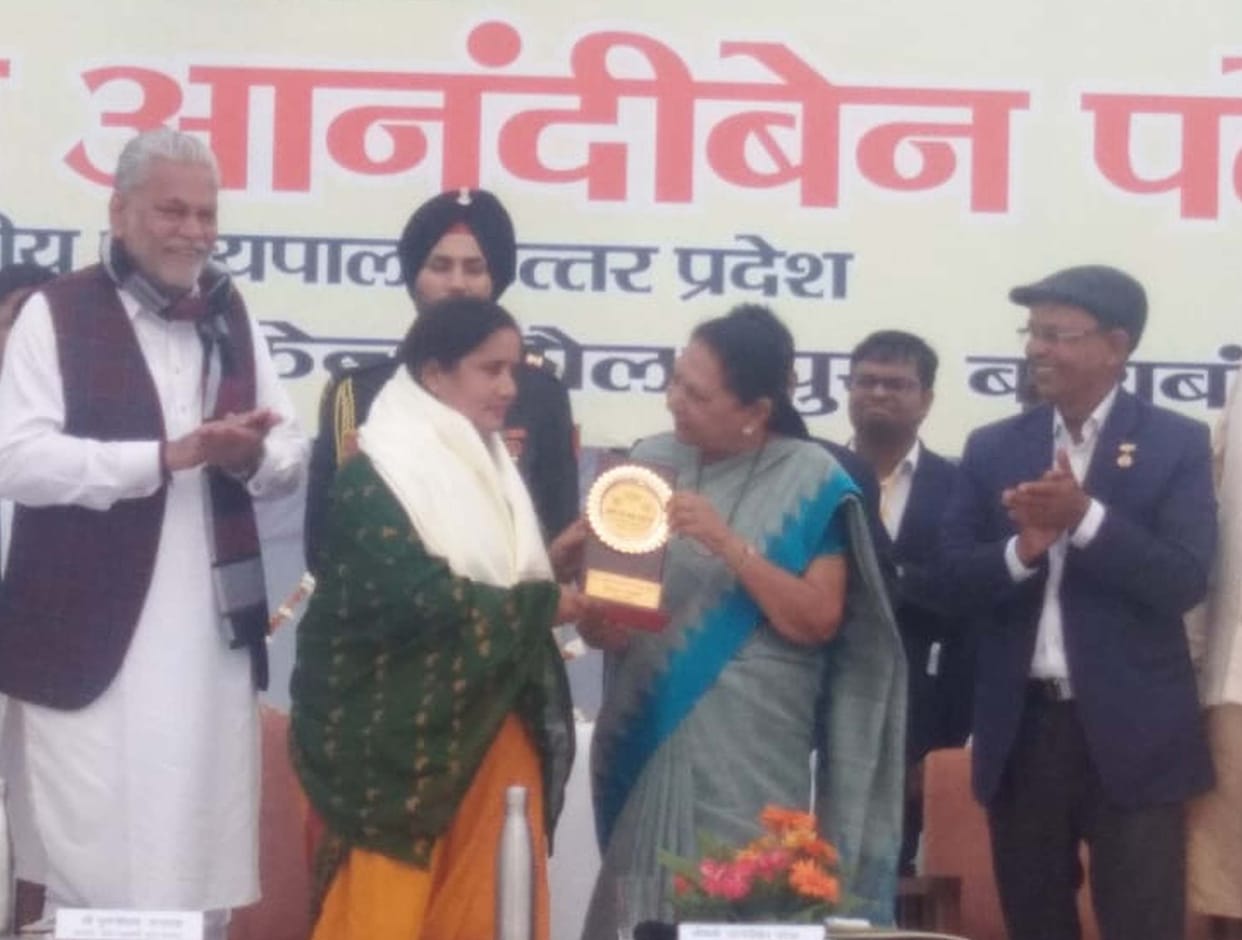 Two Amethi farmers honored with Governor