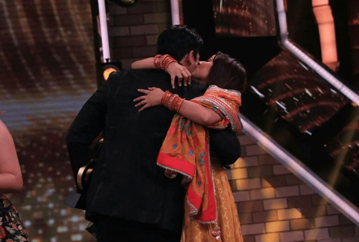 bigg boss 13 contestant shehnaz gill says she loves sidharth shukla