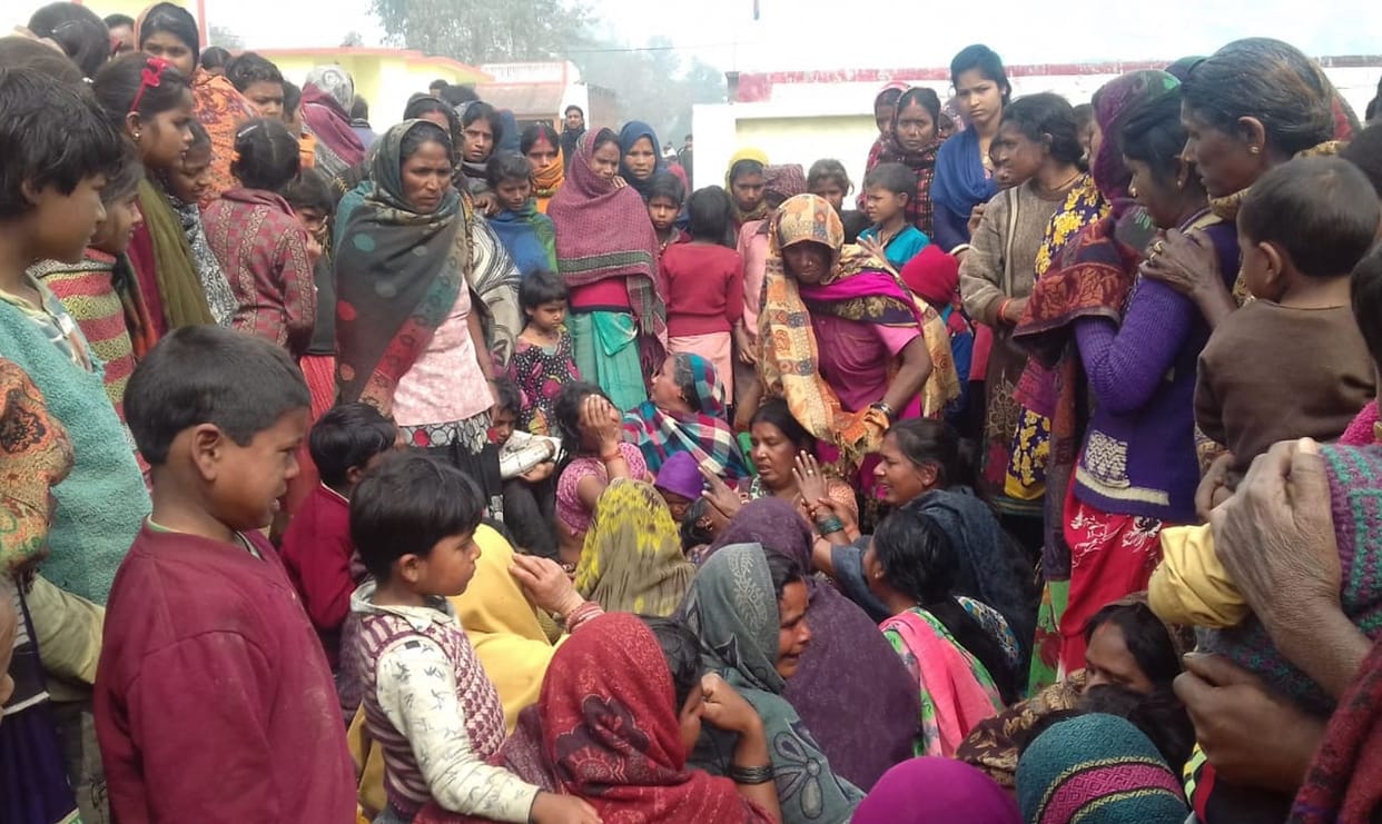 Two dead including woman, 8 scorched due to current