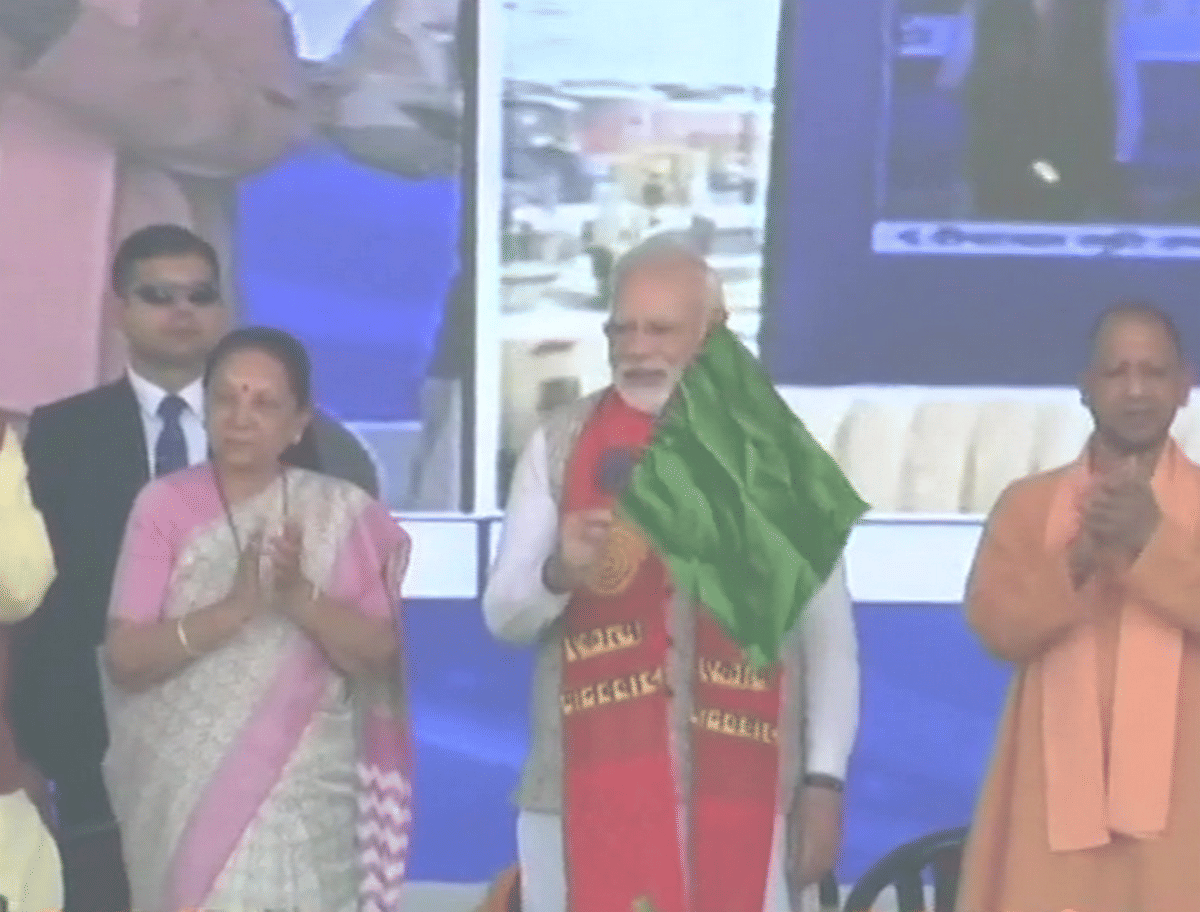 Prime Minister Narendra Modi flags off Kashi Mahakal Express