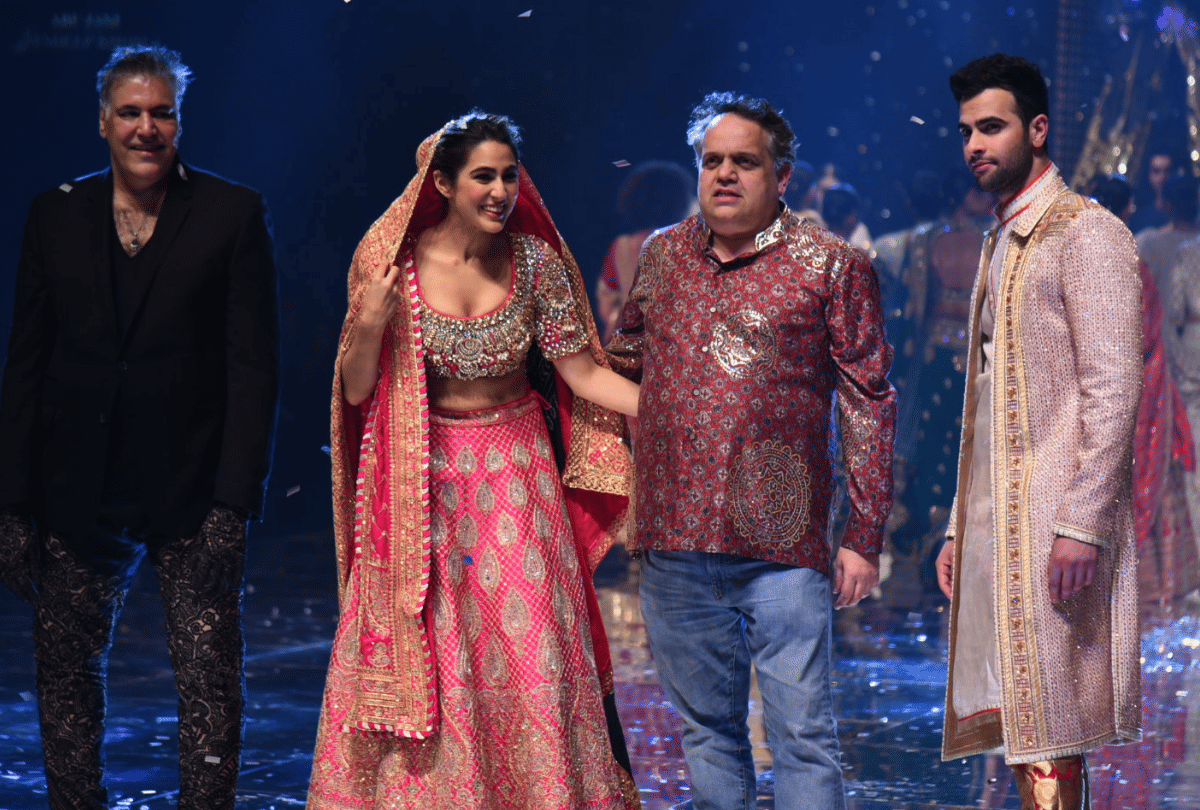 Sara Ali Khan turns bride in Blender Pride Fashion Tour 2020 in mumbai