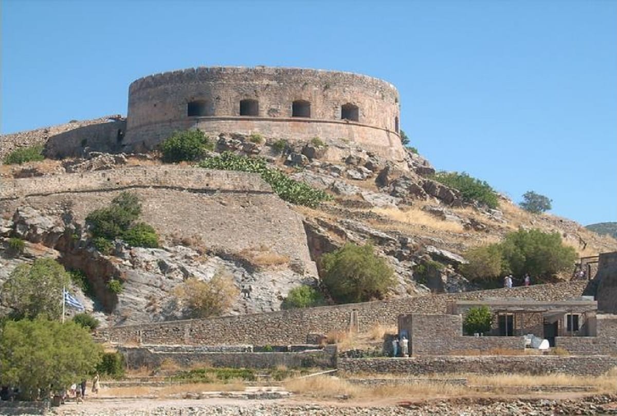 deserted island Spinalonga whose secret the world did not know