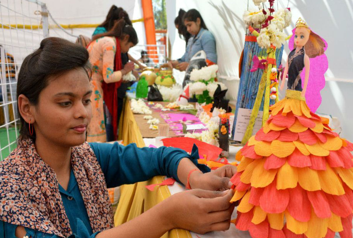 Exhibitions will be held across the country in March, artists and artisans will arrive from Jammu and Kashmir