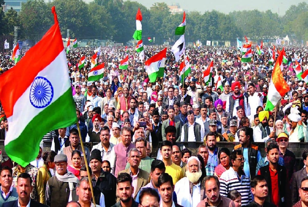 BJP and Congress distance themselves from the swearing-in ceremony