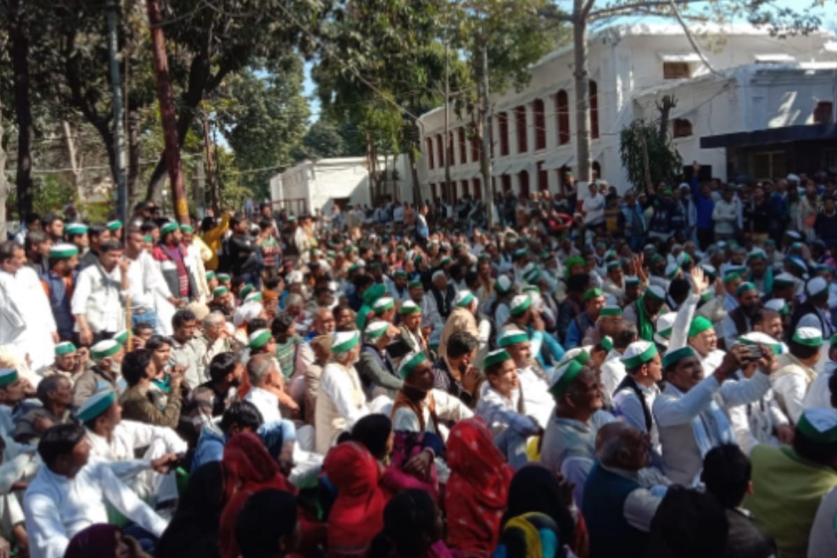 Bhakiyu Indefinite Protest started against outstanding payment of sugarcane min Muzaffarnagar