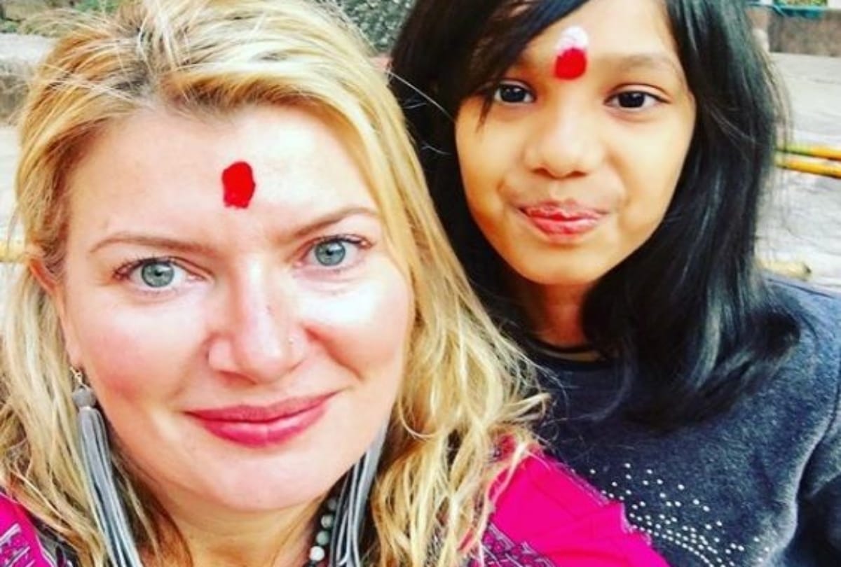 Business ideas in least capital investment, American woman sell Indian tea earns 200 crore profit