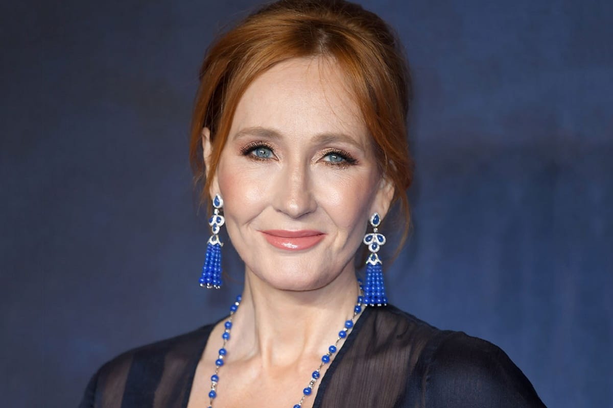 Twinkle Khanna shares JK Rowling breathing techniques for relieving COVID-19 symptoms