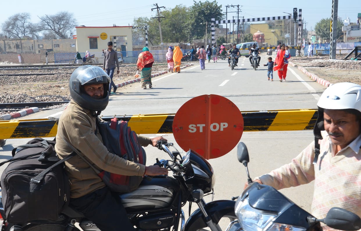 railway overbridge, jituwala gate