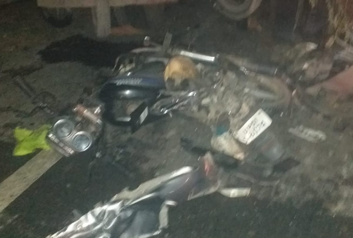 Three people killed in road accident in Gorakhpur Lucknow highway