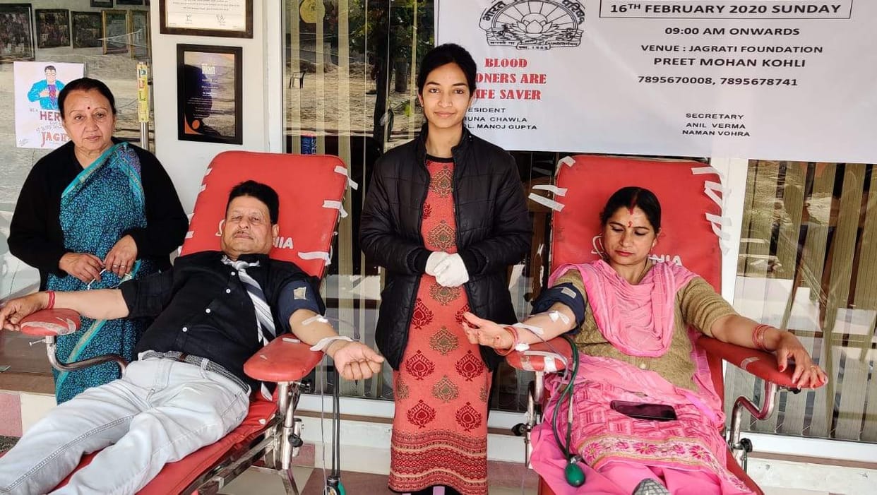 68 donated blood in memory of martyrs of Pulwama