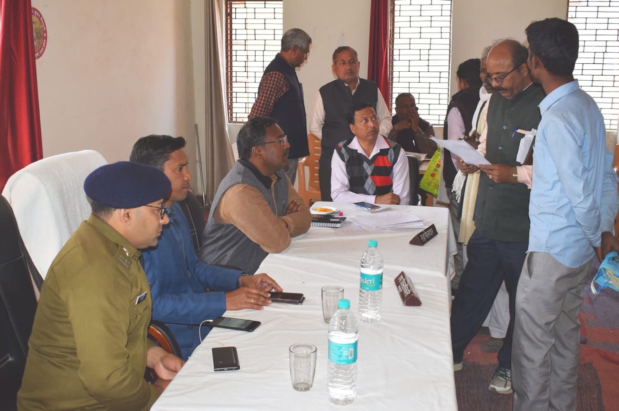 sampurn samadhan divas