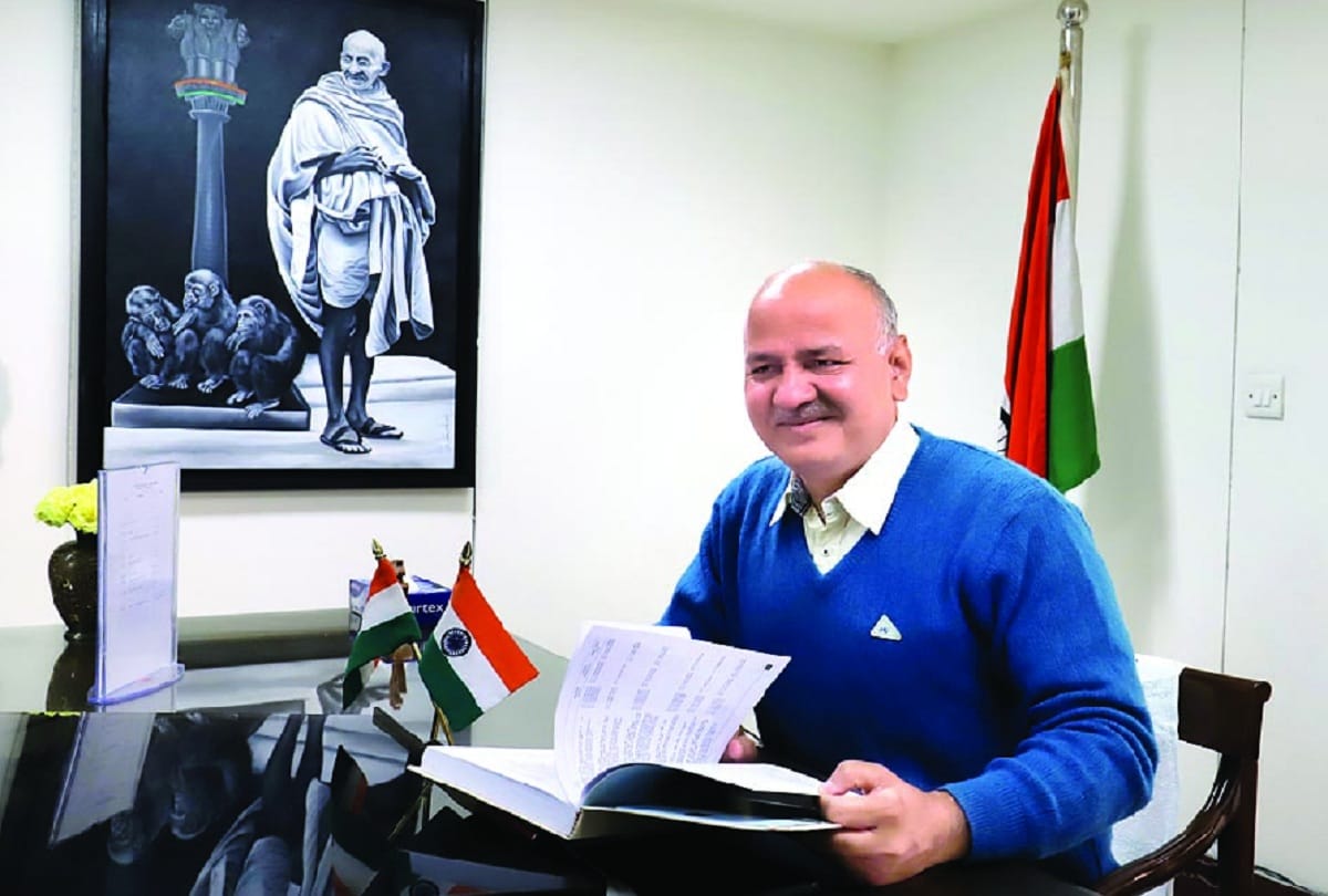 Manish Sisodia directed officials of Education Department to expedite work on two new universities