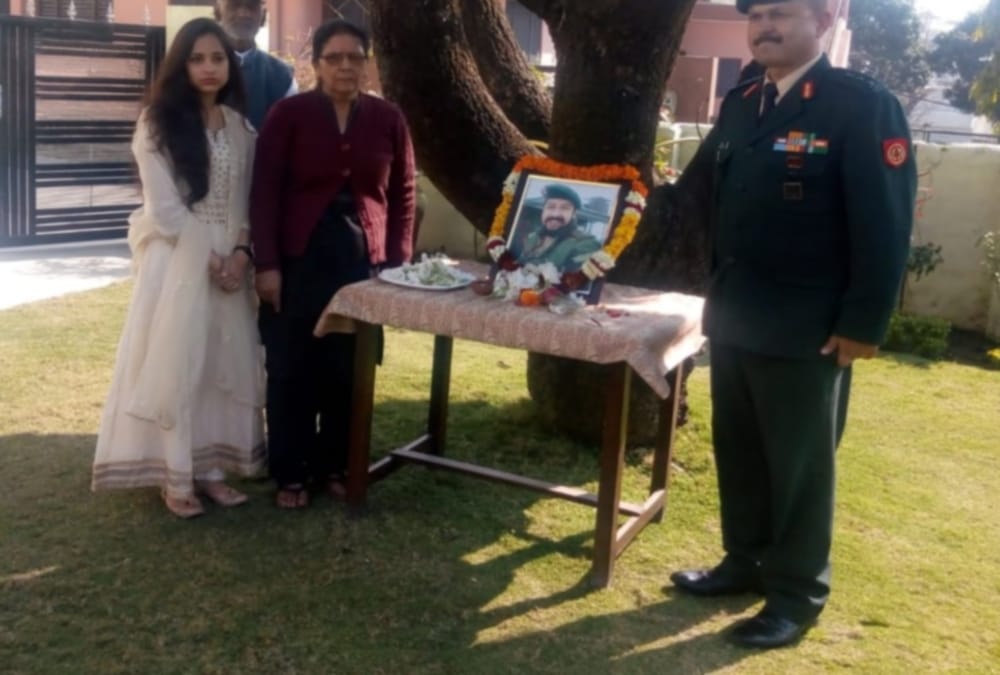 Gallantry Award Shaurya Chakra 2021: Martyr Major Vibhuti Shankar Dhoundiyal Bravery Story
