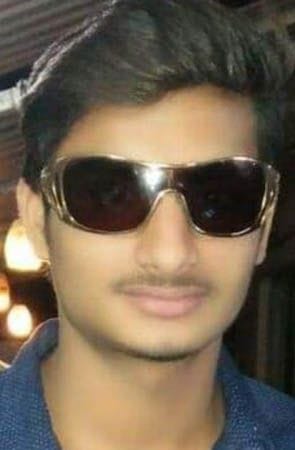 Blood-soaked body of a youth found in the verandah of the house