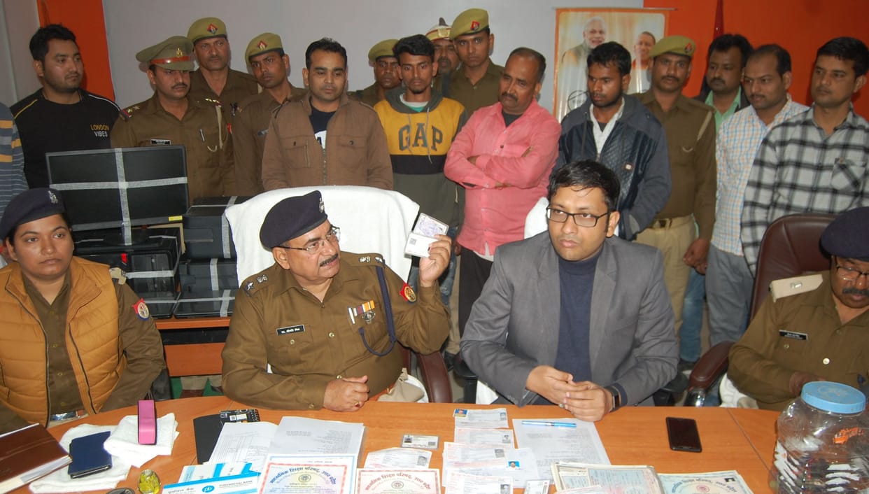 4 arrested in making duplicate certificated