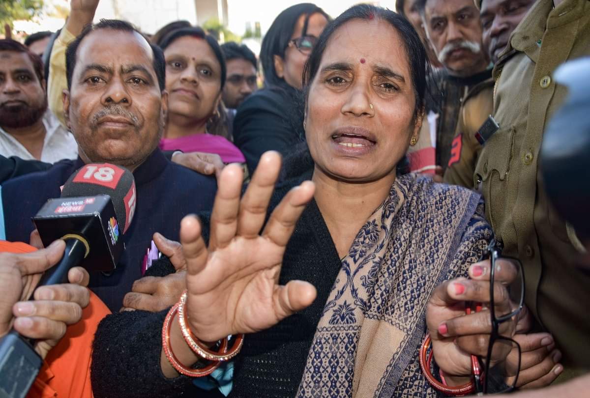 Nirbhaya Case Only jail officers or doctors will meet from convicts after meeting family members