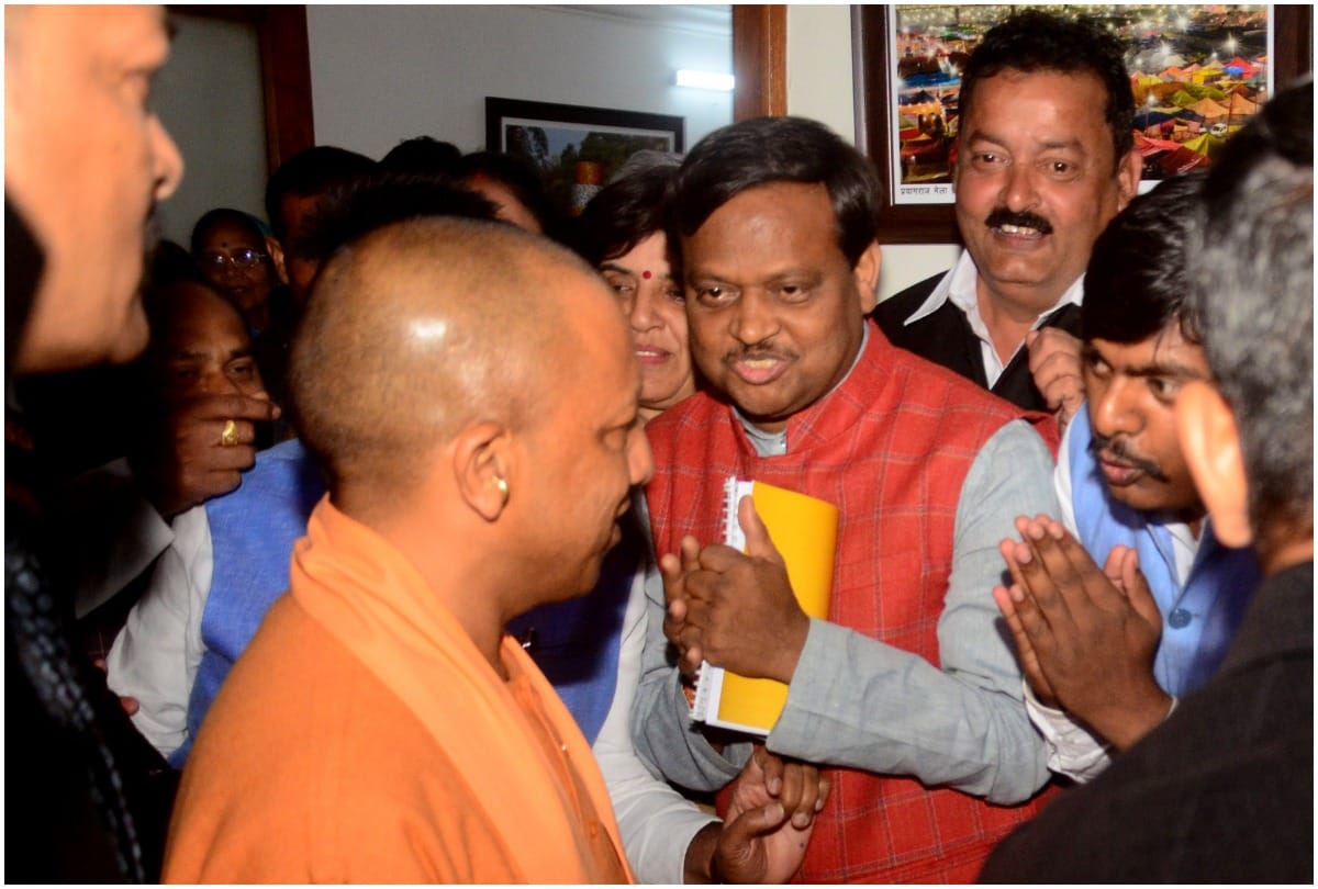 CM Yogi will distribute equipment on PM 29 in Prayagraj
