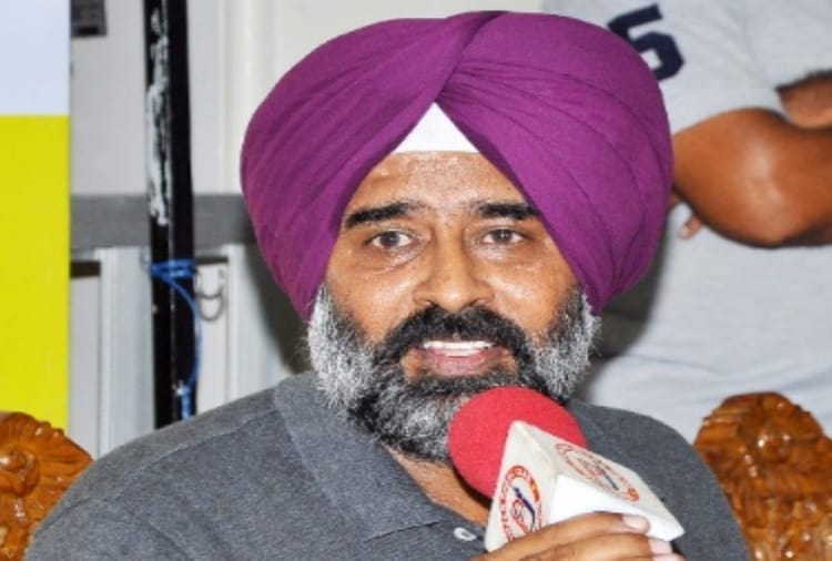 Cong MLA raises question over own party's government in Punjab