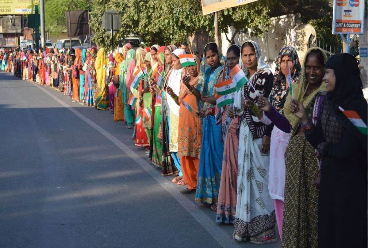 CM Yogi Adityanath visit the Taj Mahal review arrangements of Donald trump
