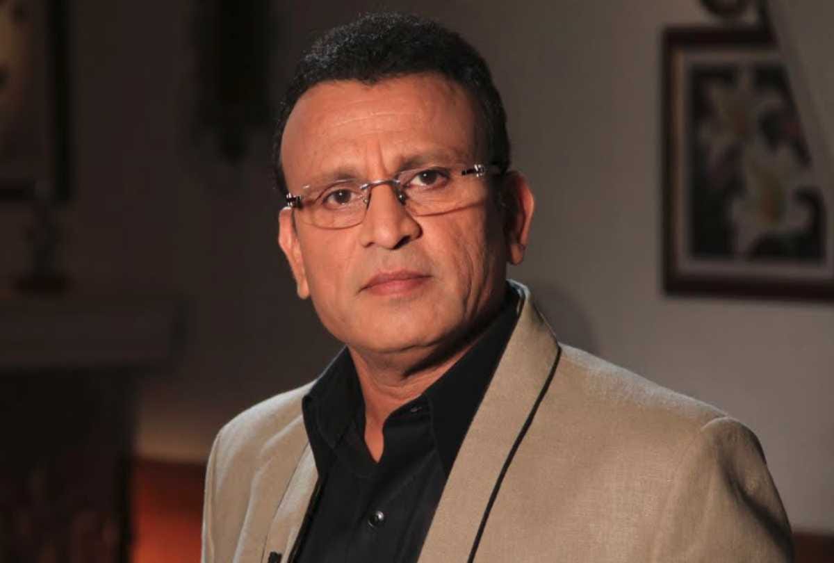 Annu Kapoor Bindiya Goswami Zarina Wahab Remembers Late Basu Chatterjee