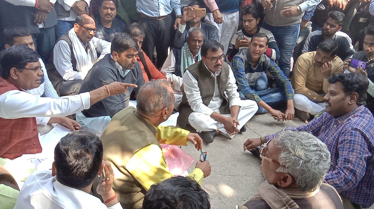 etawah news meeting