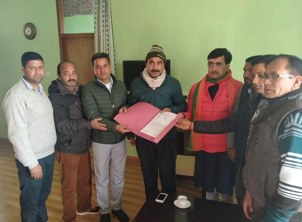 Teachers-employees raised demand for restoration of old pension scheme