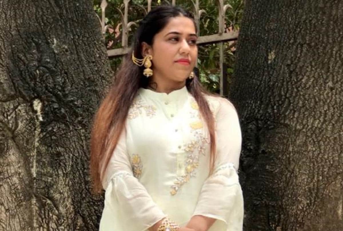 dresses prepared by fashion designer shikha suri