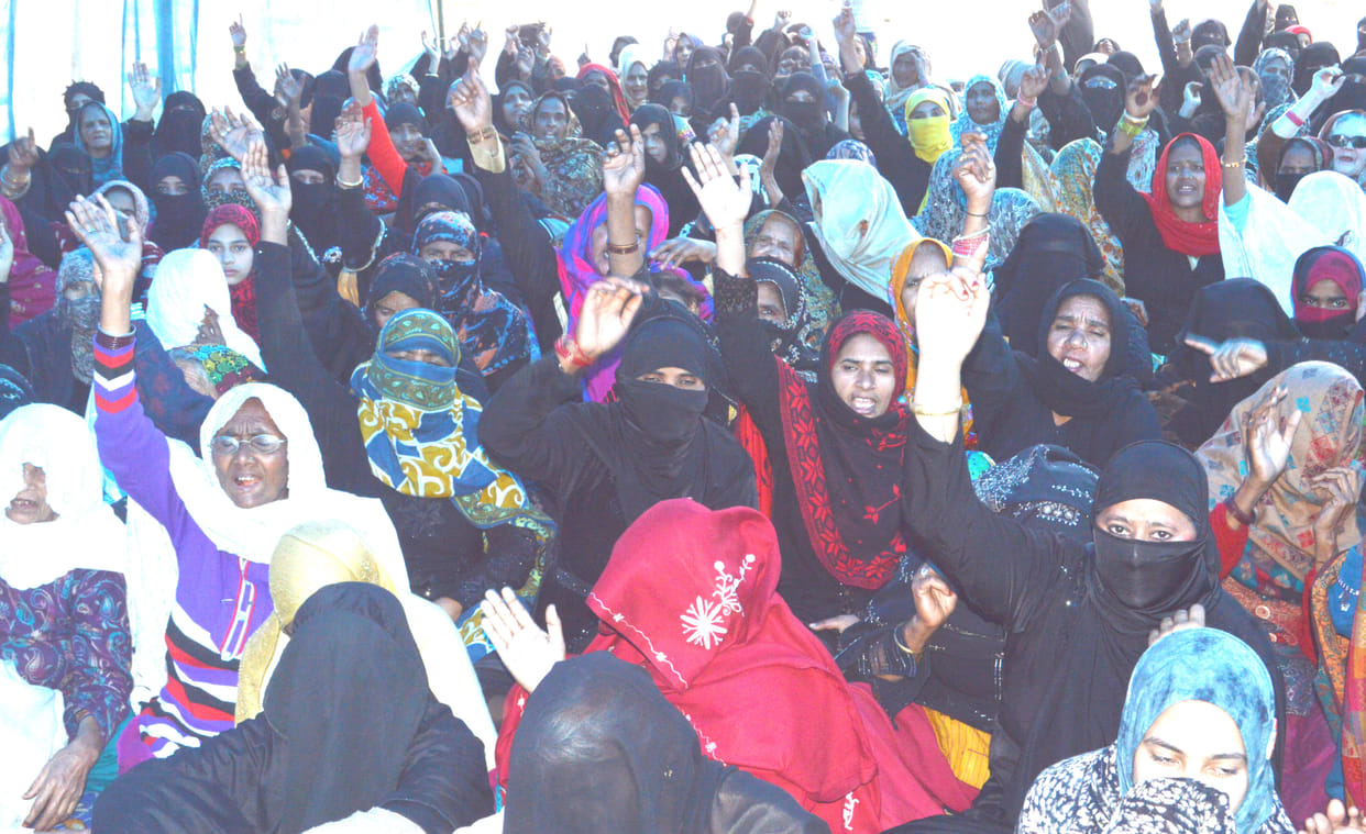 'Listen to public voice, government withdraw CAA'