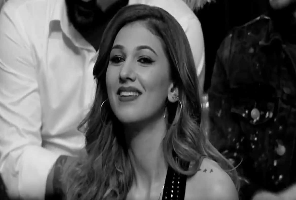 Jasleen Matharu shared her married look on social media fans ask about her marriage