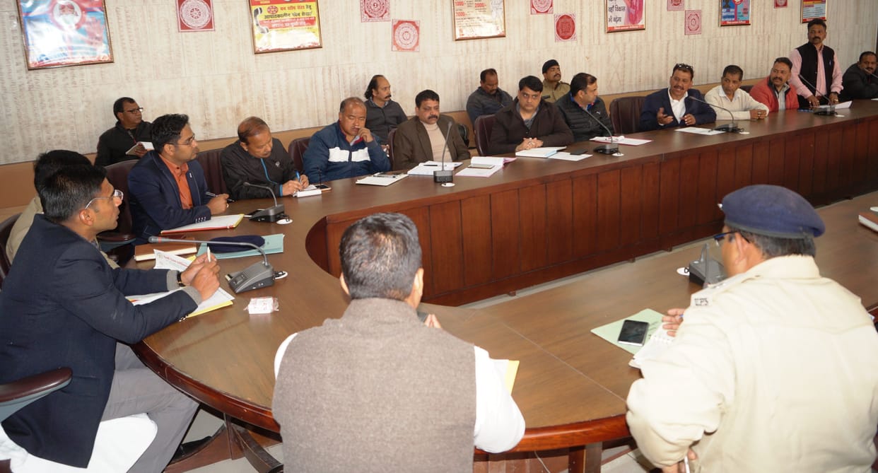 Vehicles will be parked in Russian bypass and Narayan Nagar