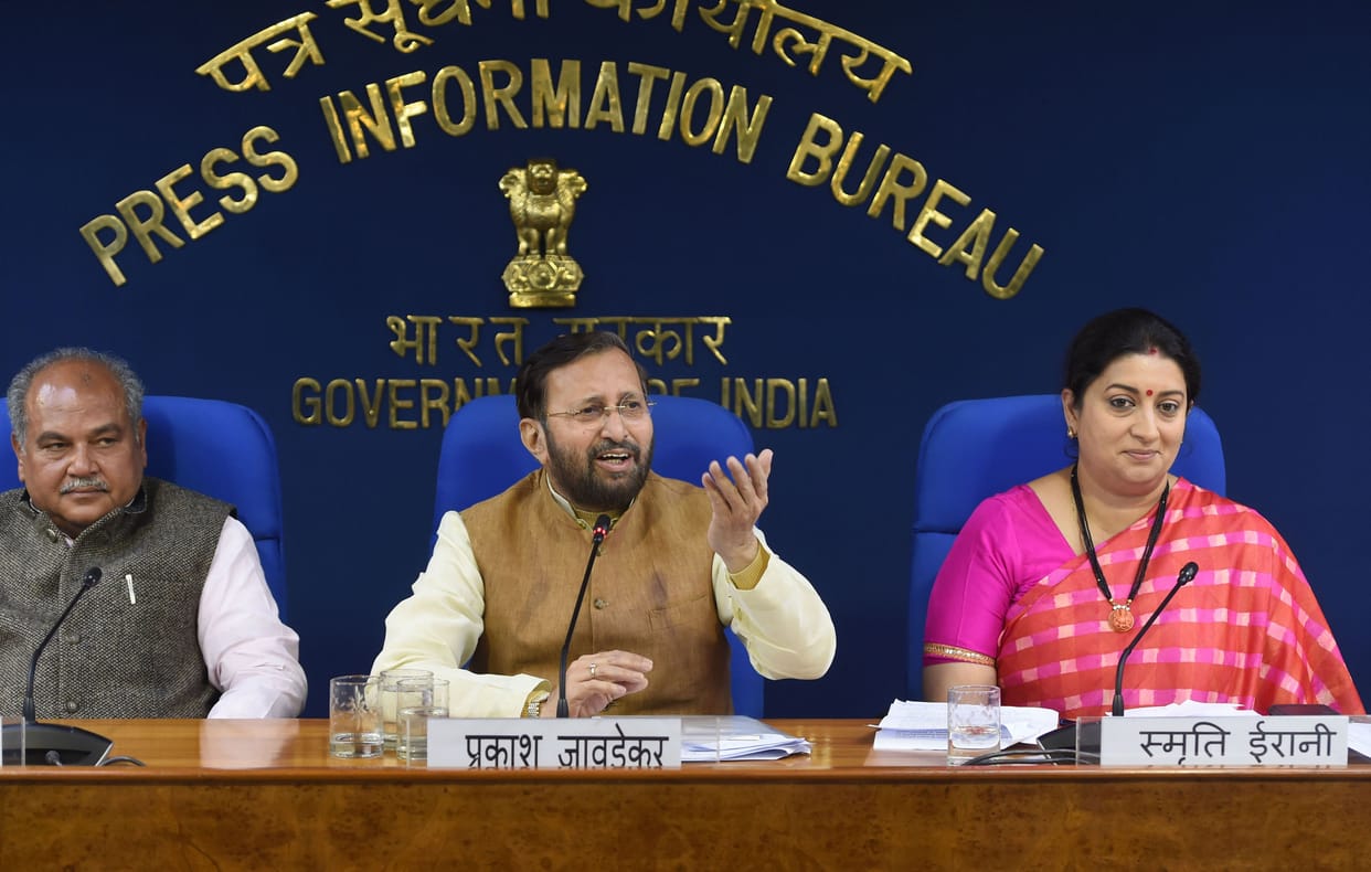 Modi cabinet approved Farmers will decide whether to take crop insurance or not