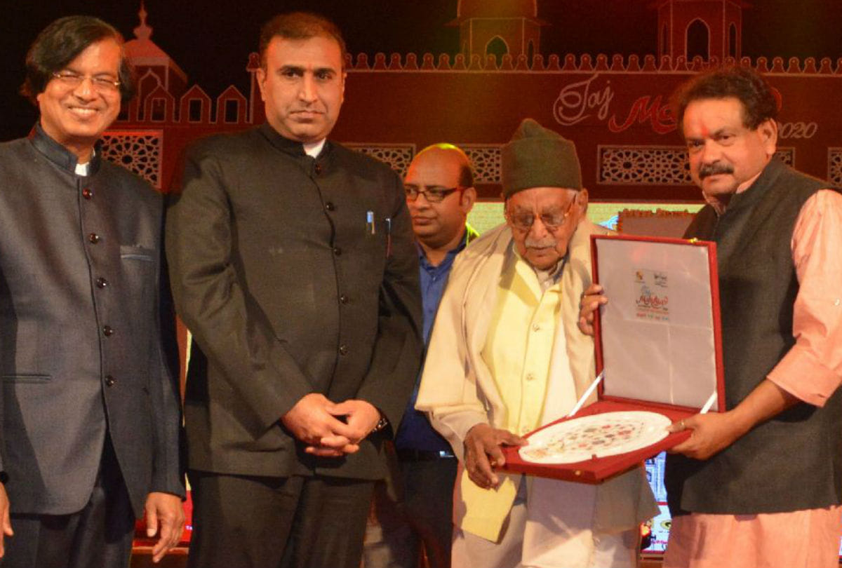 Taj mahotsav 2020 First Day Audience Not Come At Inaugural Event