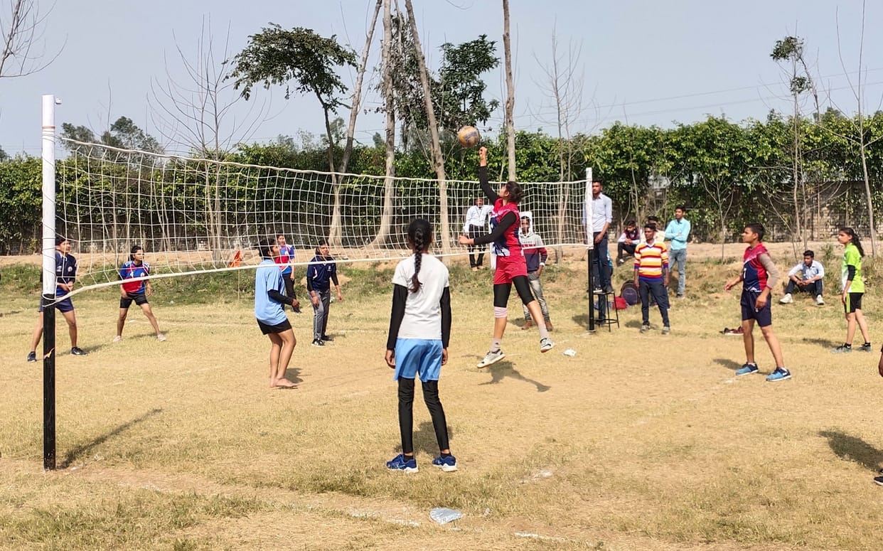 Bijnor Stadium wins in volleyball