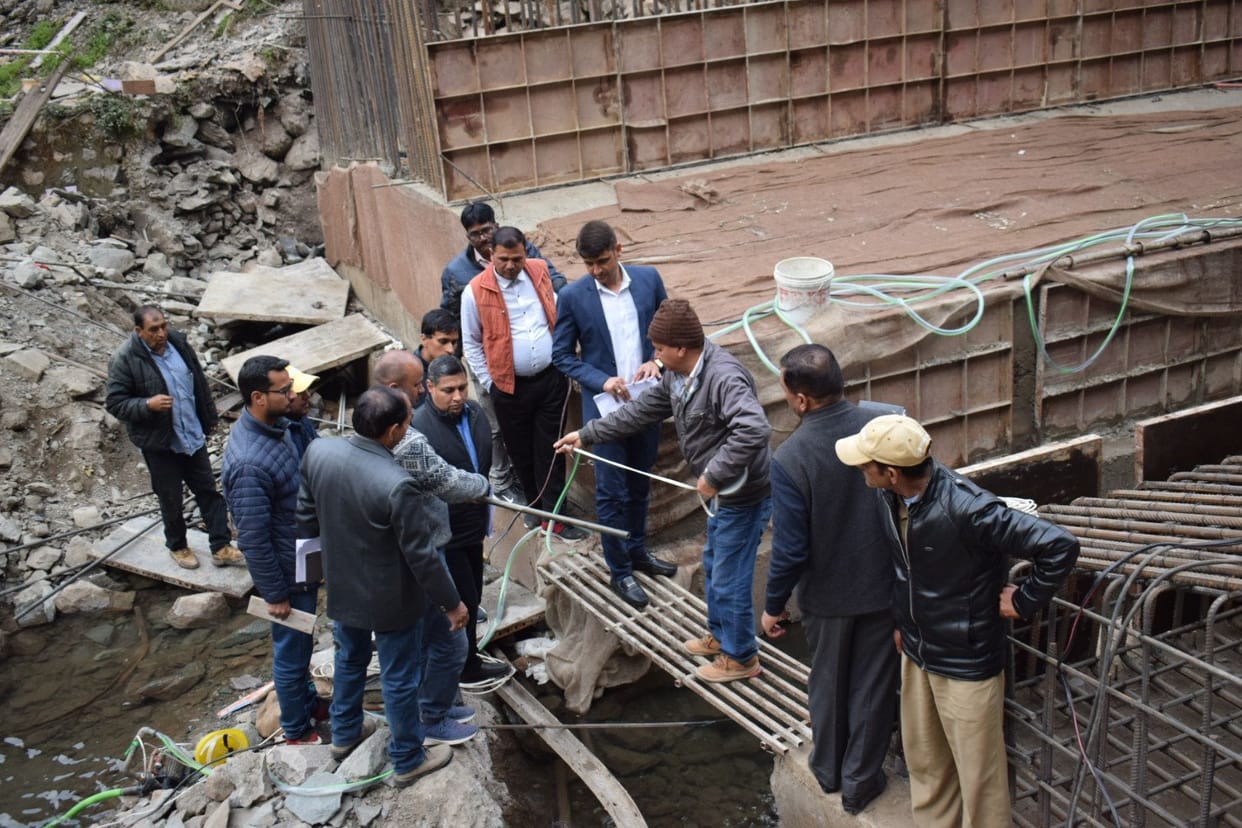 DM furious over bridge construction, EE salary stopped due to irregularities