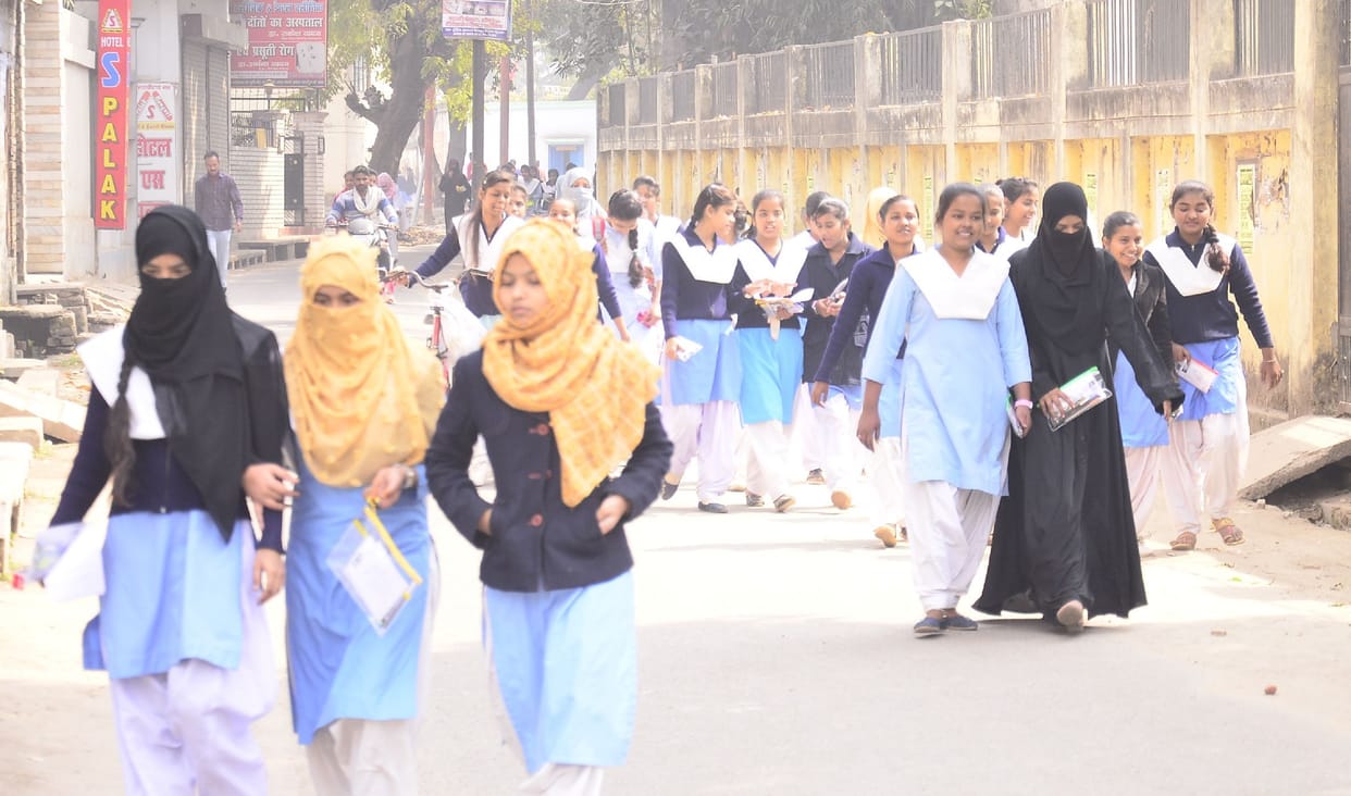 4618 examinees left exam