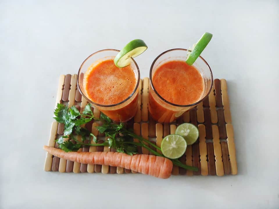 hemoglobin increase food fruits juices list immunity booster foods in hindi