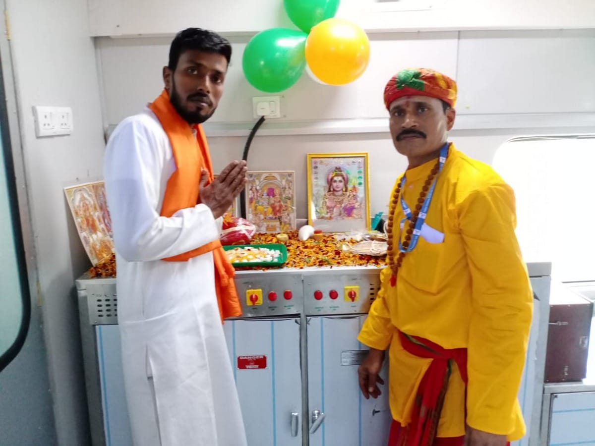 kashi mahakal express Lord Shiv temple seat empty shift to kitchen