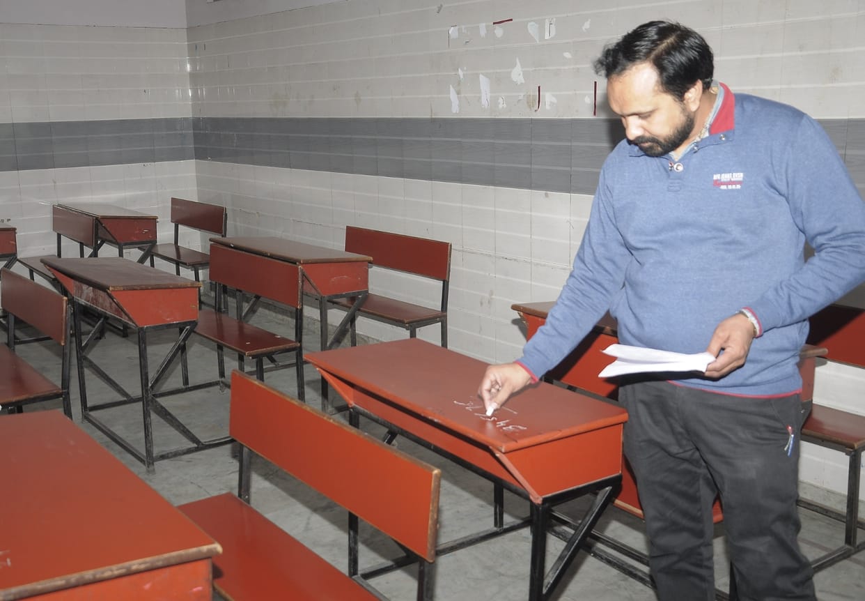 CBSE exam will start at eight centers from today