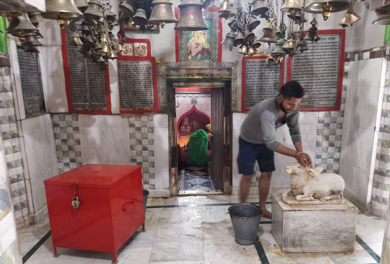 Lord Shiva will have Jalabhishek