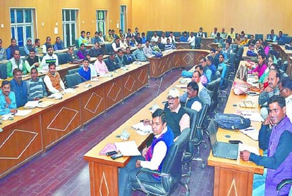 one thousand rupees fine will be charged for open defecation in mainpuri