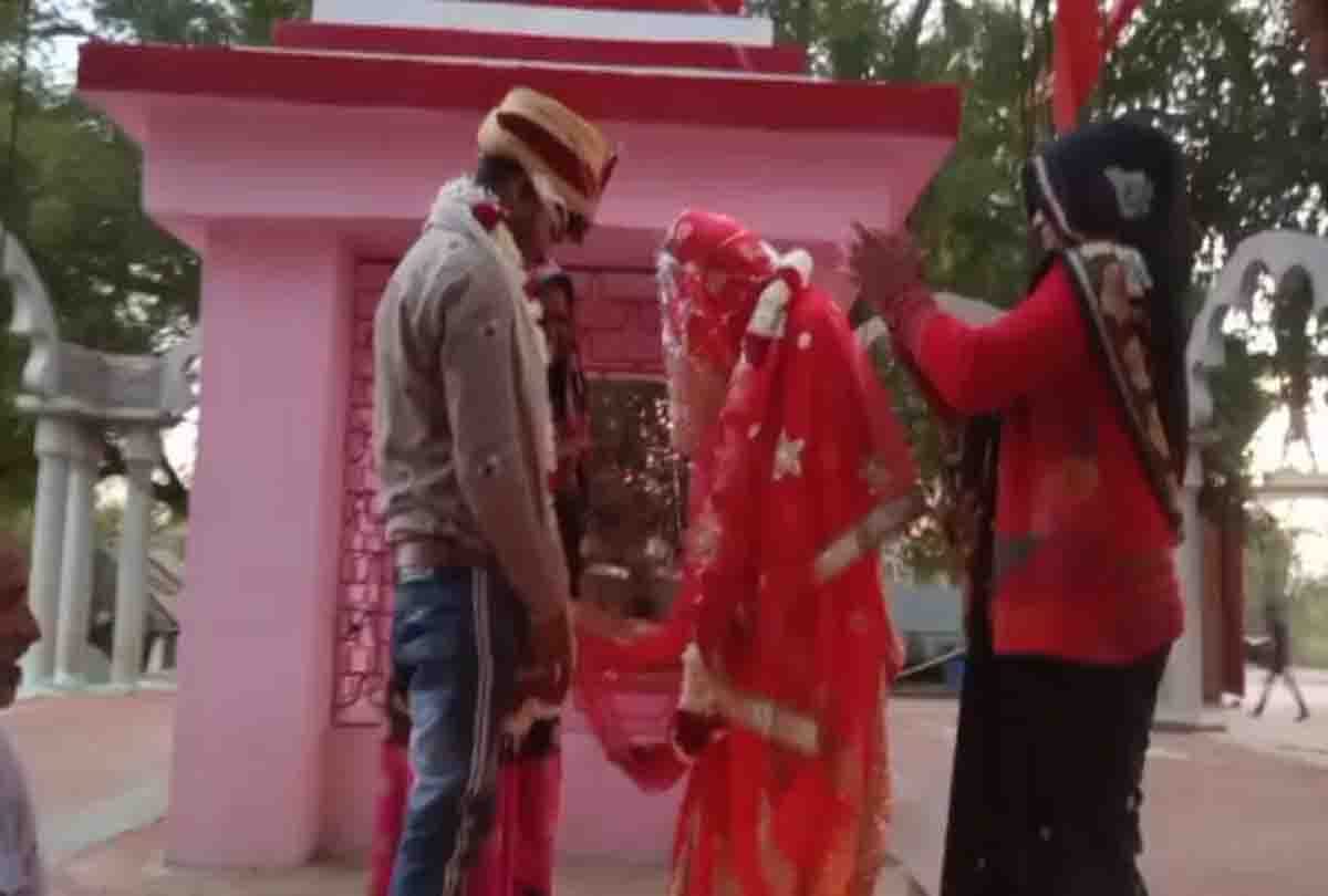 love couple ends his marriage just in 12 hours after Two years long dating