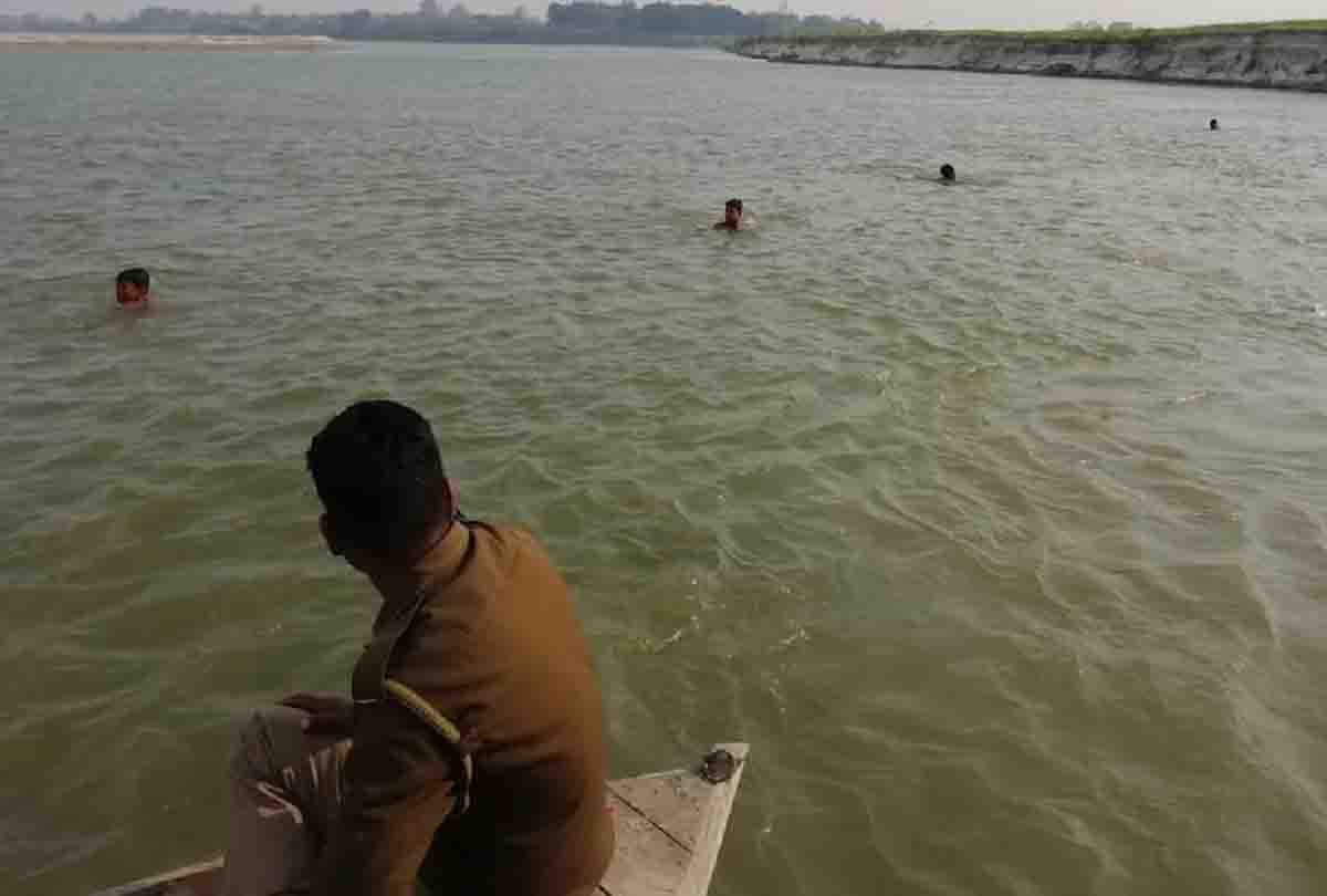 Auraiya's two Kanwaria drowned in the Ganges, one died