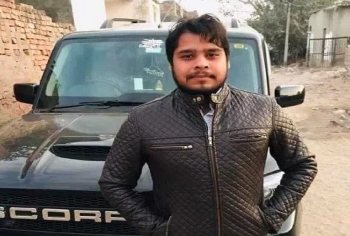Murder by 50 shots at a Scorpio rider property dealer